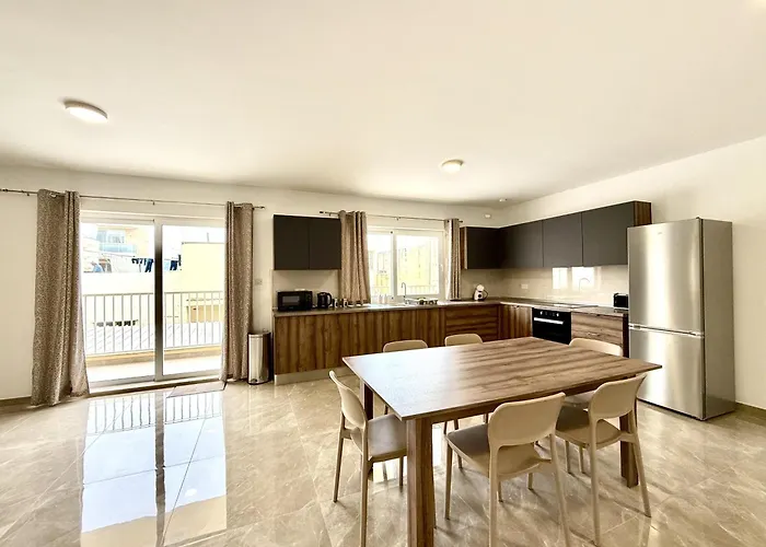 Daire New Apartment! Walking Distance To The Three Cities By Sf Homes