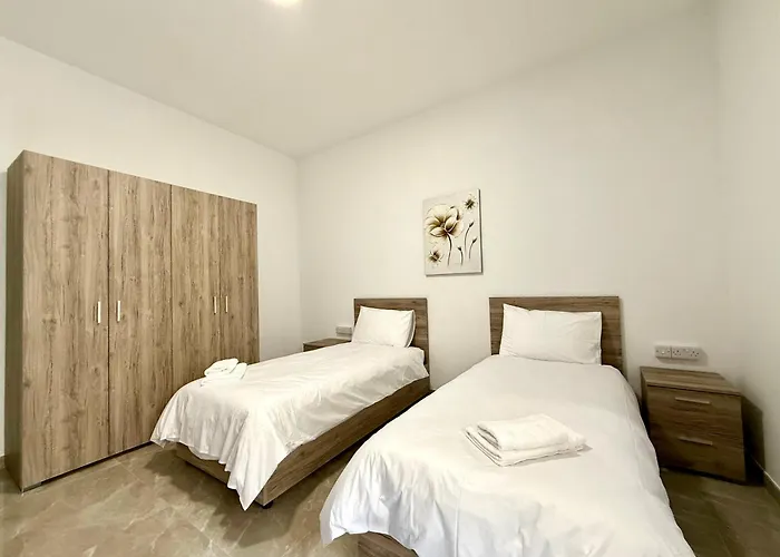 Daire New Apartment! Walking Distance To The Three Cities By Sf Homes Paola