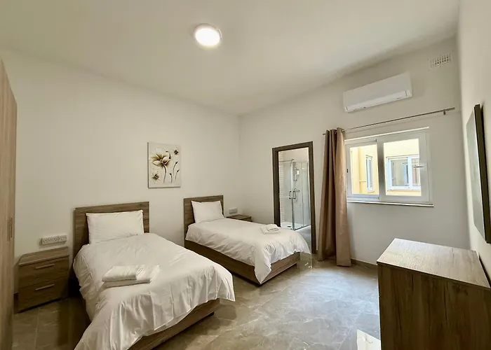 New Apartment! Walking Distance To The Three Cities By Sf Homes